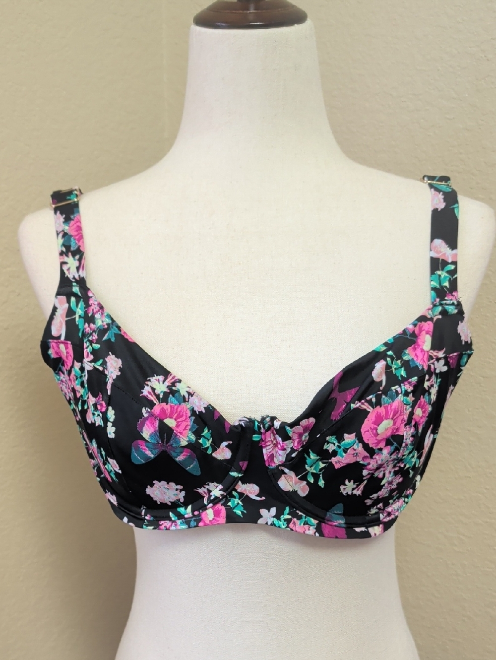 Victoria's Secret Floral Full Coverage Bikini Top Size 36DD